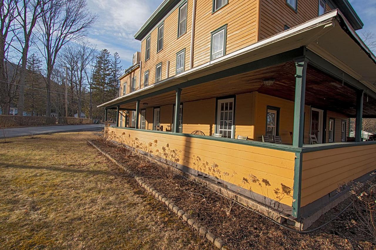 The Woodbine Inn Palenville Exterior photo